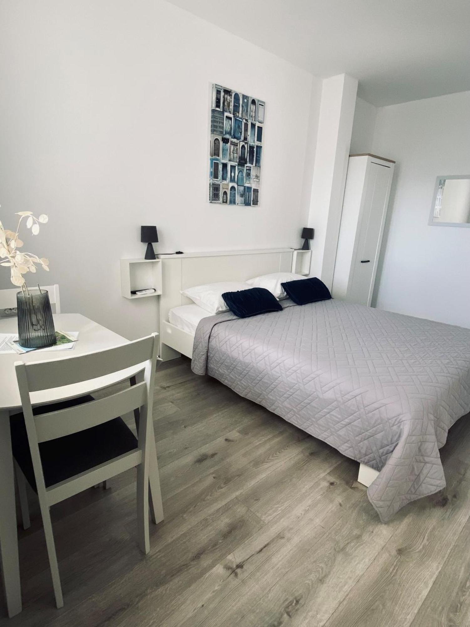 Apartmani Mila Starigrad Paklenica Eksteriør bilde