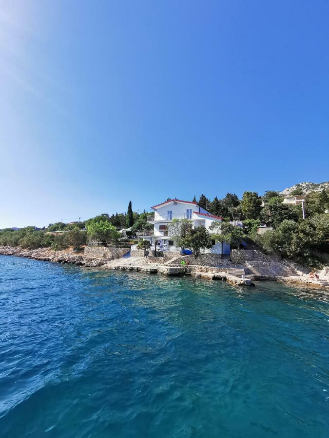Apartmani Mila Starigrad Paklenica Eksteriør bilde