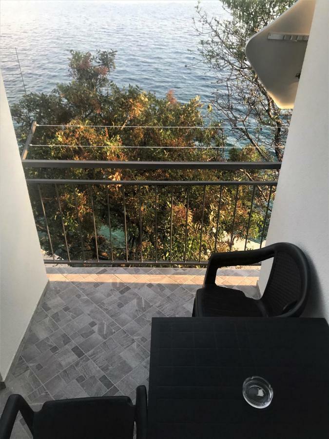Apartmani Mila Starigrad Paklenica Eksteriør bilde